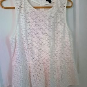 Ann Taylor Sleeveless blouse (M)